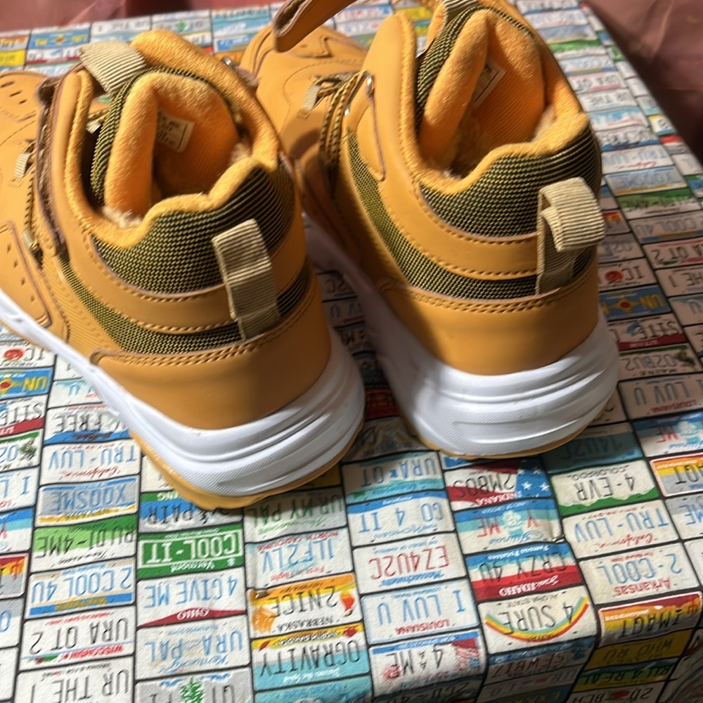VITIKE Cycling Sneakers – Yellow/White Clipless SPD Shoes –Size EU 39